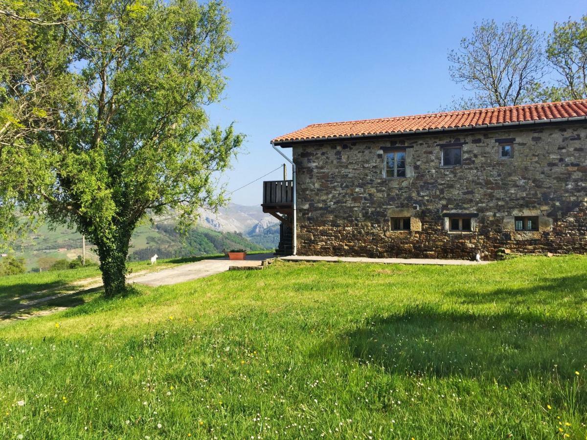 La Casa Del Chileno Pension Liérganes Buitenkant foto
